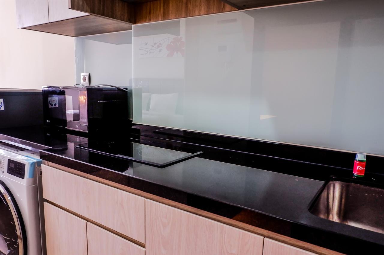 New Furnished Menteng Park By Travelio Apartemen